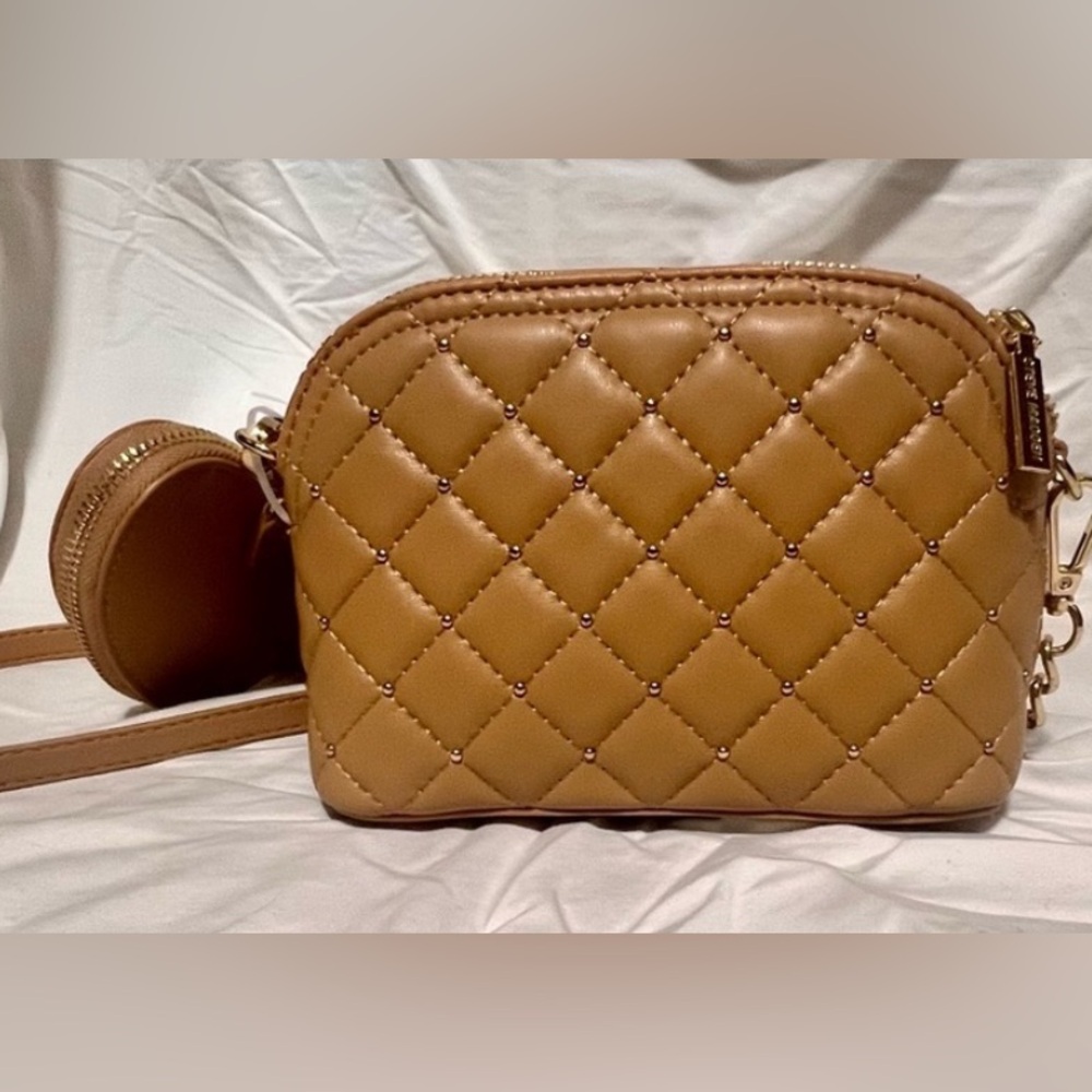 ✨NEW✨ Steve Madden Tan / Brown Quilted Crossbody Bag w/ Heart Charm Wallet - Picture 3 of 10